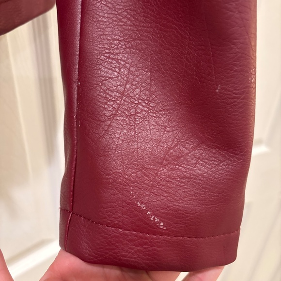 Ladies’ Forever 21 biker jacket in dark red imitation leather - Picture 3 of 4